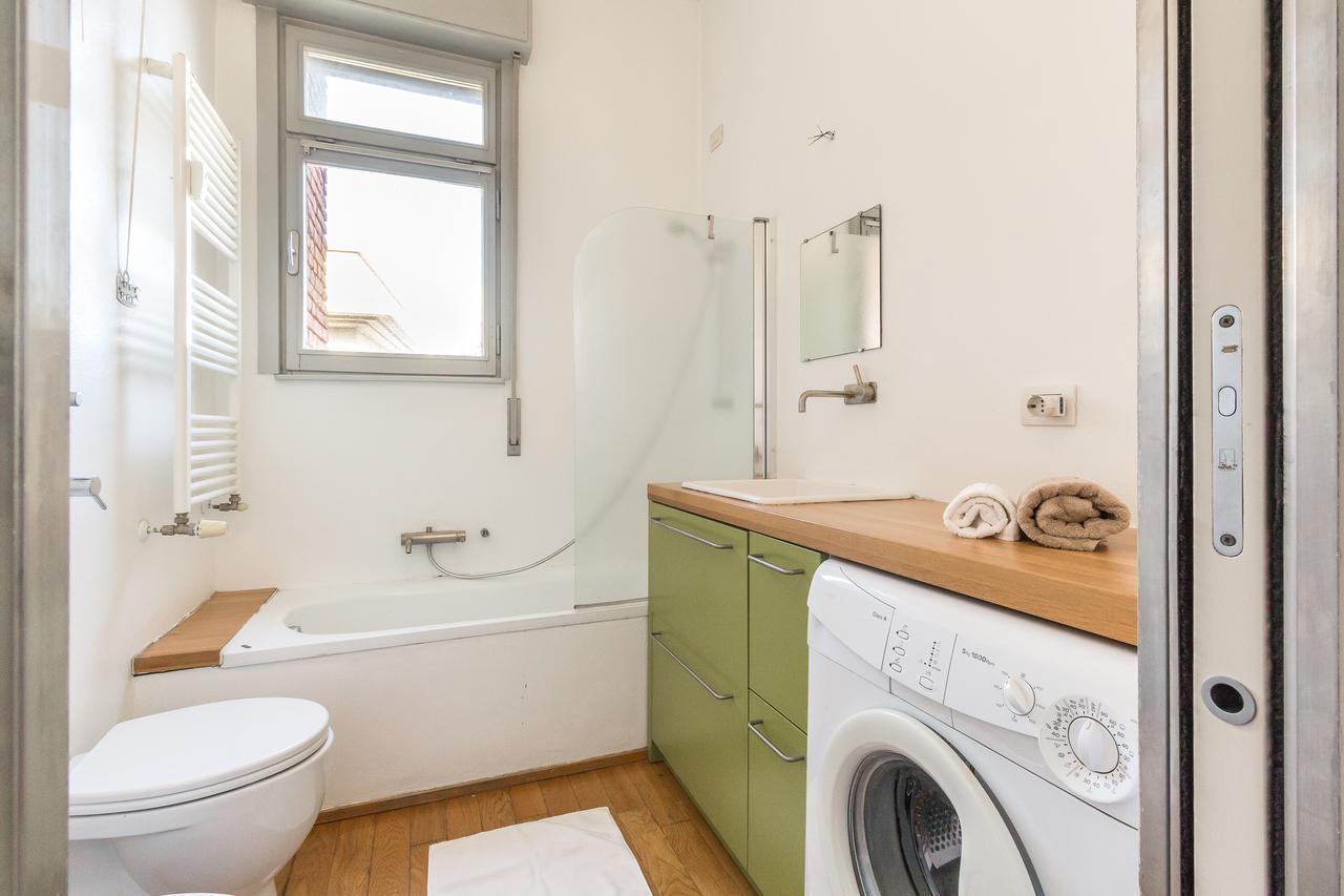 Alessia'S Flat- L'8 E Mezzo Apartman Milánó Kültér fotó