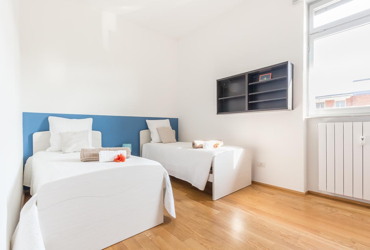 Alessia'S Flat- L'8 E Mezzo Apartman Milánó Kültér fotó